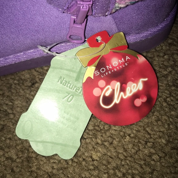 Light Purple Boots - Picture 3 of 3